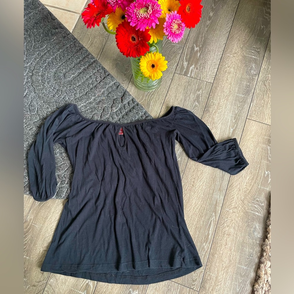 BOBI black 3/4 sleeve, cotton scoop neck blouse, keyhole detail at neck, comfy🖤